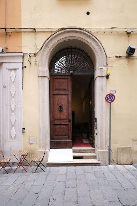 Lussuoso Appartamento Nel Cuore Del Centro Storico Bologna Exterior photo